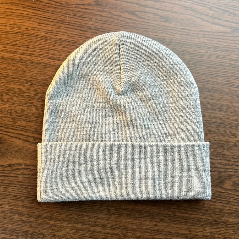 Grey Bennie